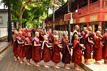 INT-MV-CT14 14 Days Myanmar and Vietnam Exploration Tour