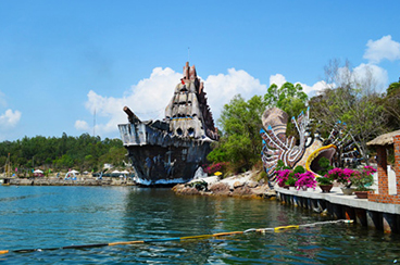 20 Days Vietnam and Laos Panorama Highlights Tour