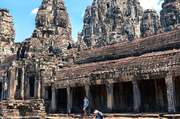 3 Days Cambodia Cycling Tour in Siem Reap