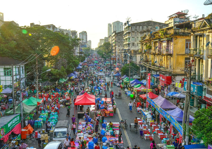 Yangon Bogyoke Aung San Market