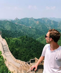 climb-the-great-wall