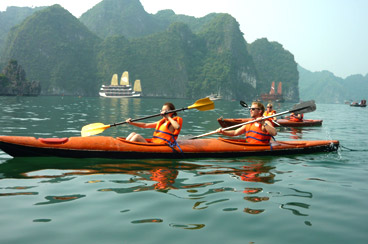 INT-V-HLB02  2 Days Halong Bay Cruise