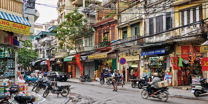hanoi-old-street-tourism