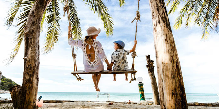 have-a-happy-and-relaxing-family-beach-tour-in-thailand