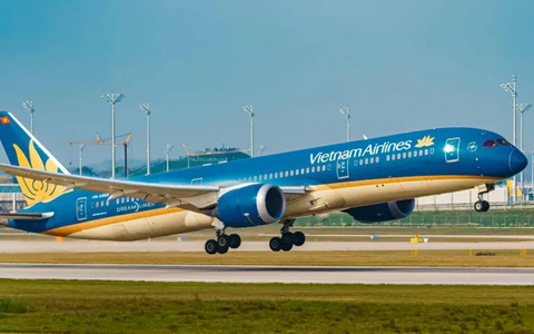 Where to Fly into Vietnam? Best Places to Fly to Vietnam