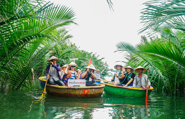 vietnam tour