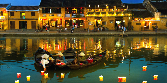 hoi-an-display-festive-lanterns