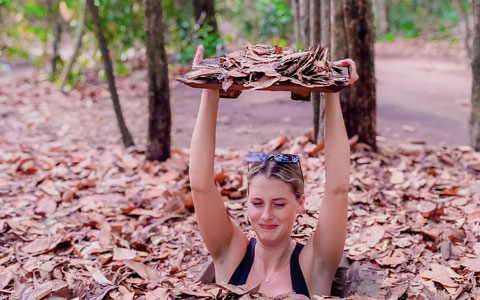 How Many Days in Bangkok and Hanoi? 7-12 Days