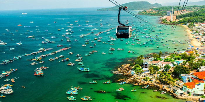 how-to-get-to-phu-quoc-island-vietnam-cable-car