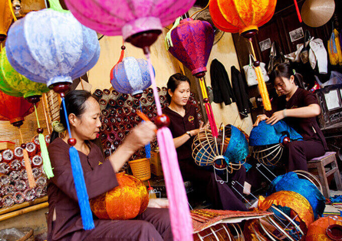make-vietnamese-lanterns