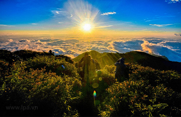 23 Days Natural and Heritage Tour of Vietnam Cambodia and Myanmar