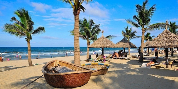 my-khe-beach-in-da-nang