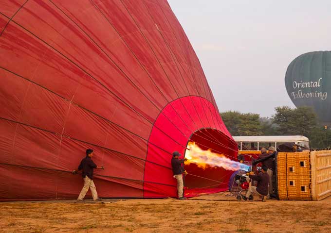 Prepare for hot air balloon