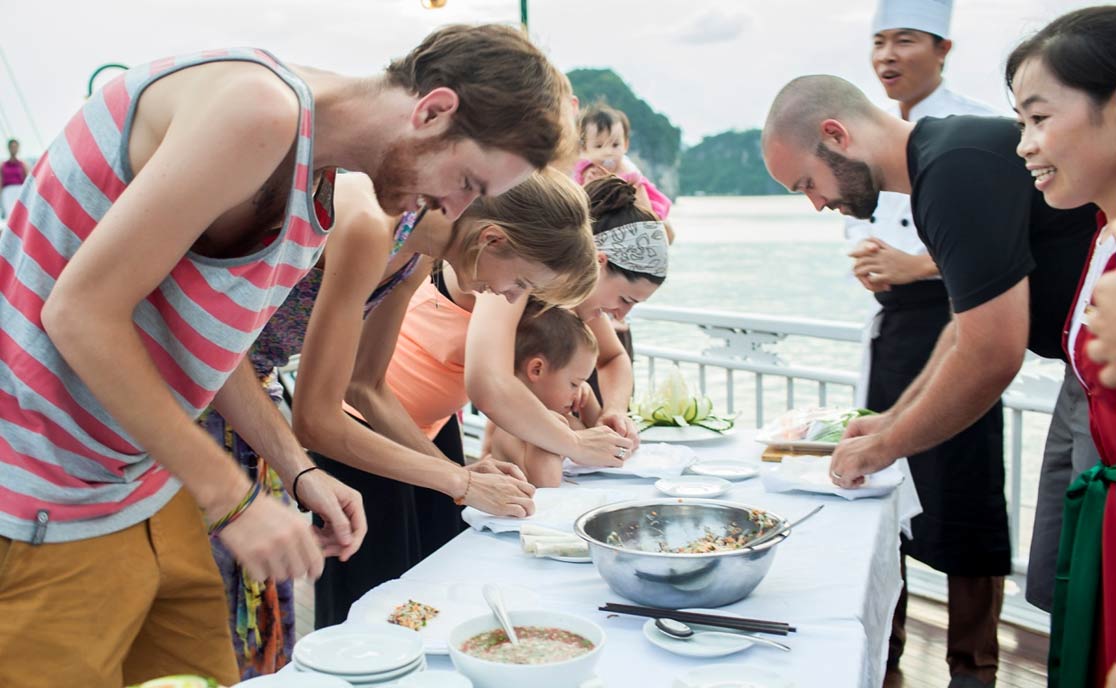 Vietnam Food Tours: Customized Food Trips by Local Agency