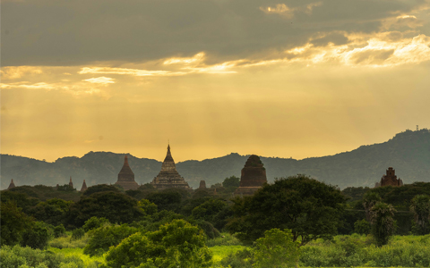 How to Get from Hanoi to Laos? Hanoi to Luang Prabang and Vientiane, Laos