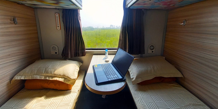 vietnamese-train-soft-sleeper