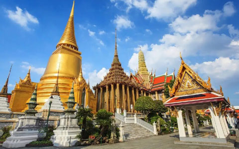 Thailand VS Vietnam: Which Country is Better for Tourists?