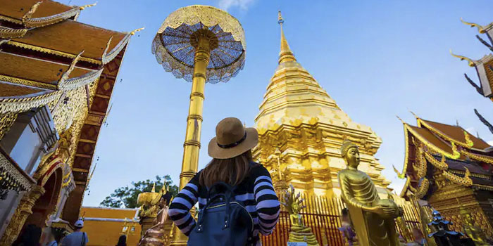 Visit Wat Phra Singh in Chiang Mai