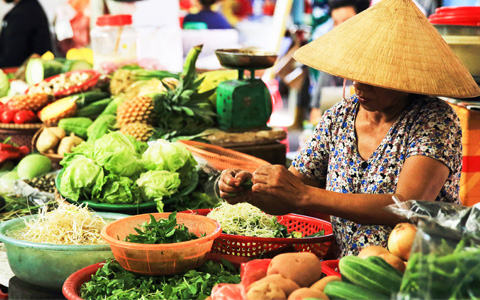 What and where to buy in Vietnam Tour?